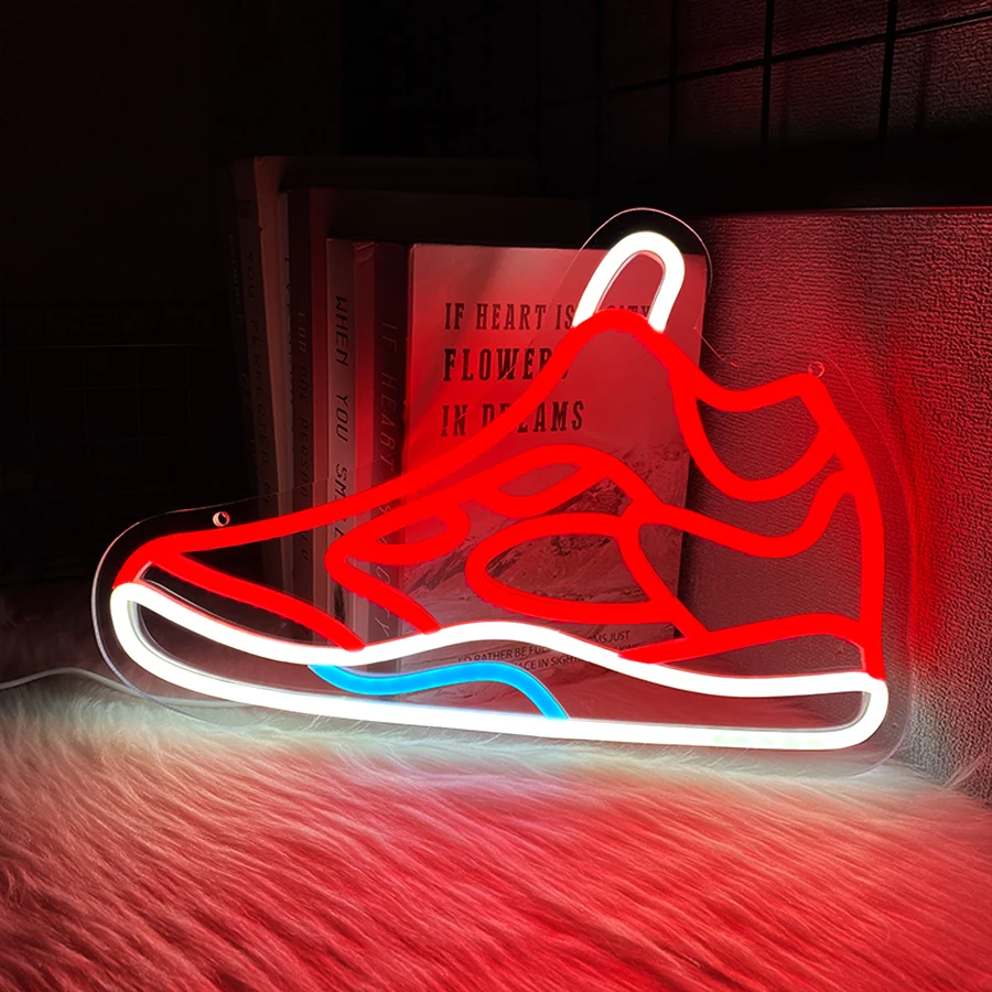 

Неоновая вывеска спортивной обуви, используется для настенного художественного декора, питание от USB, настенных светильников в помещении, игровых комнатах, тренажерных залов и спортивных комнате.