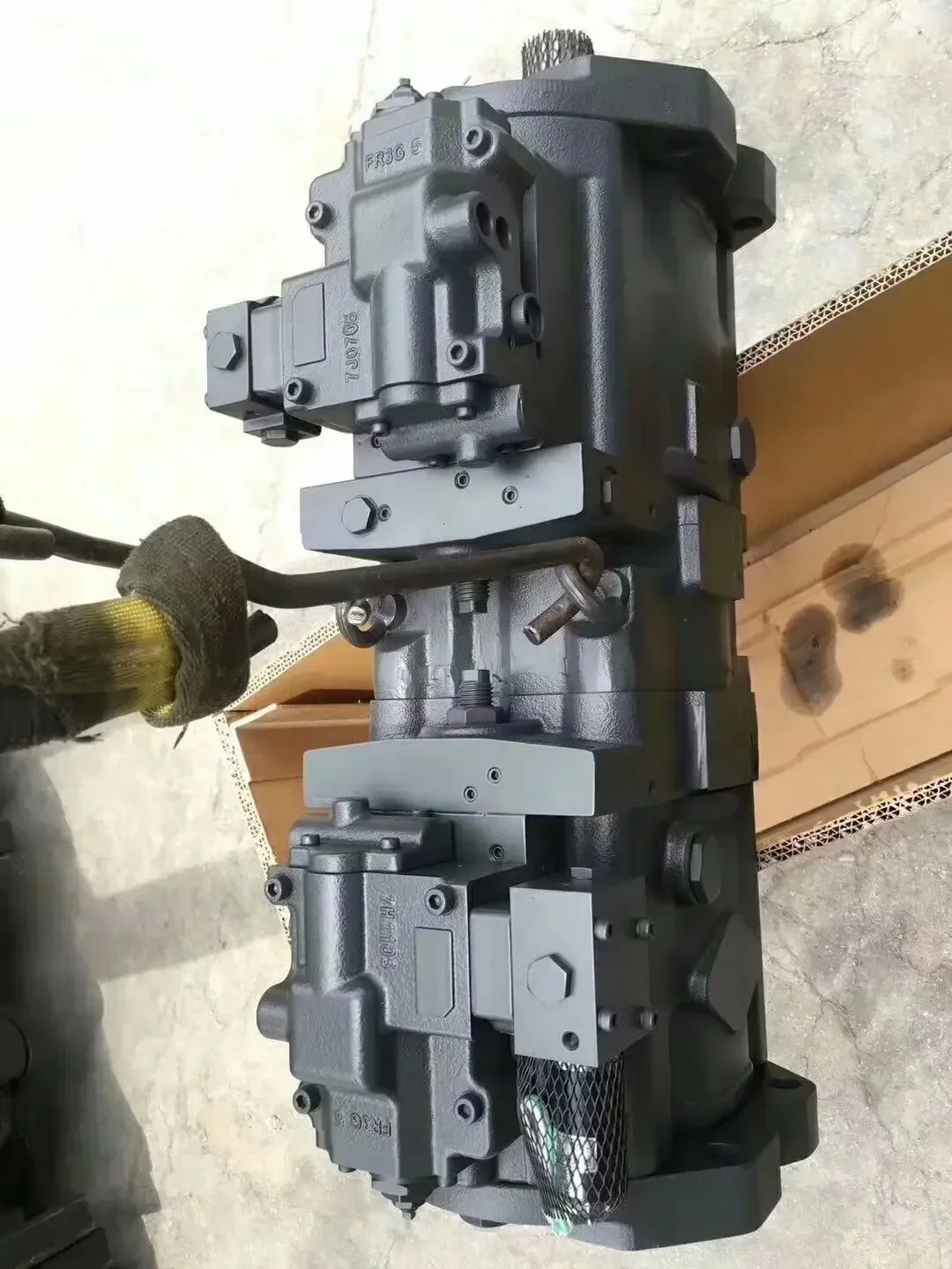 14526609 K5V200DTH المضخة الرئيسية حفارة EC460 المضخة الهيدروليكية #3