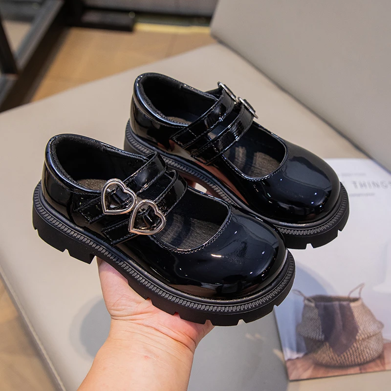 

Girls fashion New Mary Jane Shoes Children's Heart Buckle Strap English style with thick soles slip-on princess shoes for girls