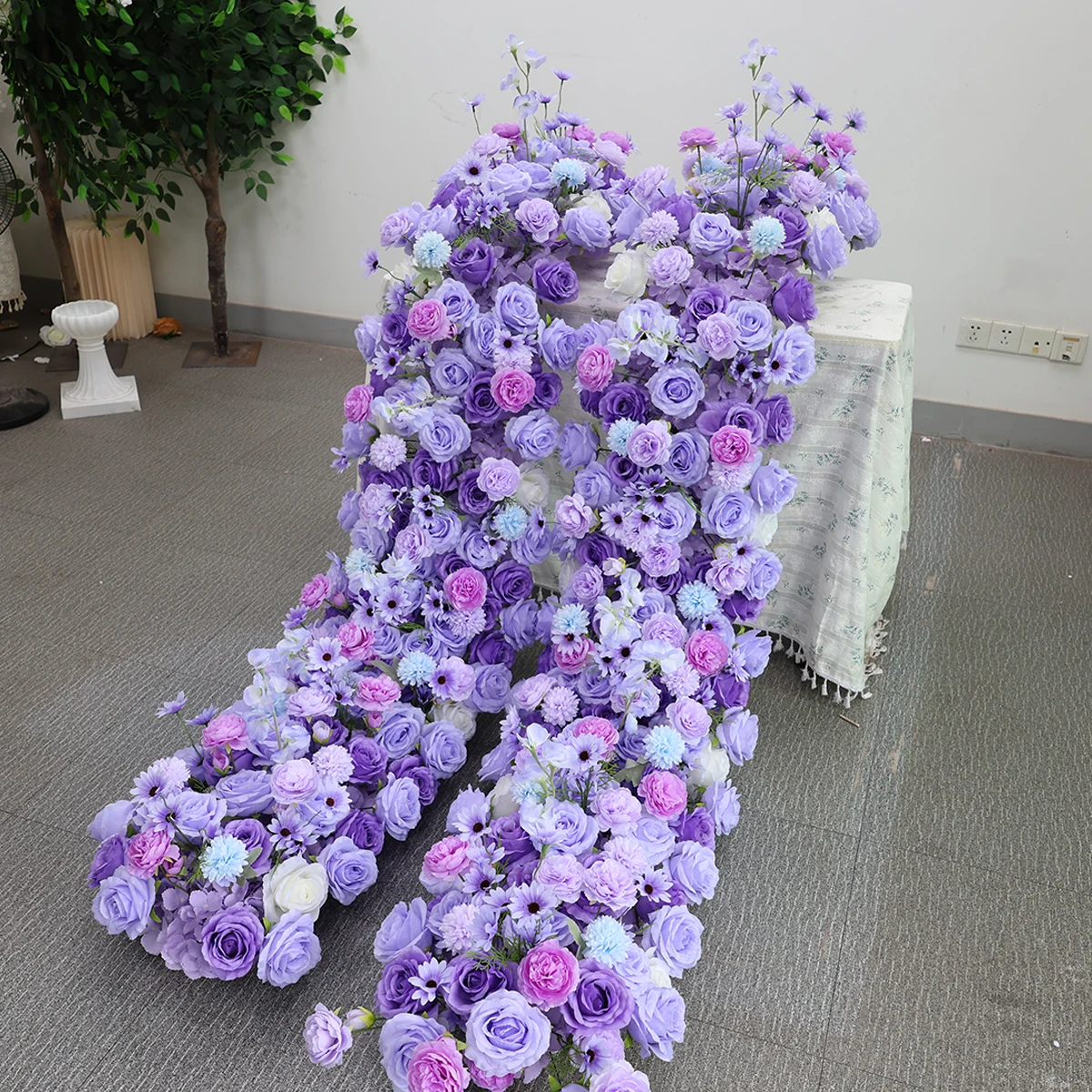 

Wedding Aisle Road Lead Decorative Floral Background Walkway Purple Artificial Silk Rose Flower Party Event Venue Flowers
