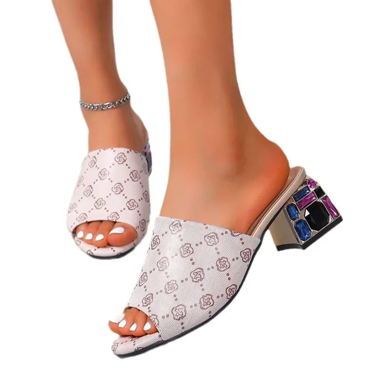 

2024 Luxo Brand New Mulheres Chinelos Ankle Boots Flats Plataforma Short Cotton Shoes Chinelos platform sandals