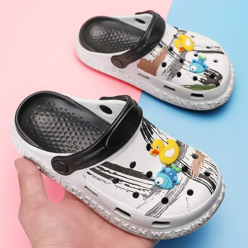 Kids Mules & Clogs Summer Baby Boys Girls Sandals Flat Heel Parent-child Beach No-Slip Slippers Children Garden Shoes H24-1