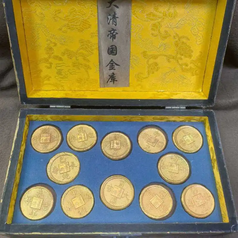 New model lacquerware box with twelve zodiac animal gold and coins set, decorative craft item