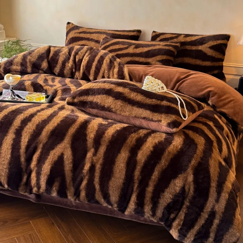 New class A thickened imitation rabbit hair carved milk fleece four-piece set winter coffee color warm fleece quilt set