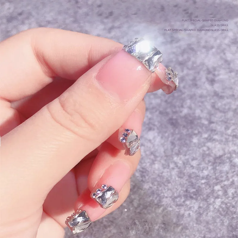 wholesale100pcs White Clear different shaped Crystal Sleek Rhinestone 3D Manicure Nail Art Decoration Charms Jewelry