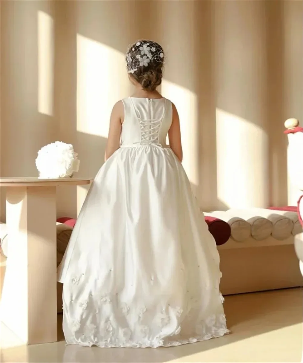 ชุดเดรสเด็กหญิงงานแต่งงานผ้าซาตินสั่งทำพิเศษ ประดับด้วยลูกไม้ ผ้าคลุมไหล่ สง่างาม สไตล์เจ้าหญิง สำหรับพิธีศีลมหาสนิทครั้งแรก งานฉลองวันเกิดครบ 15 ปี และงานพิธีการต่างๆ