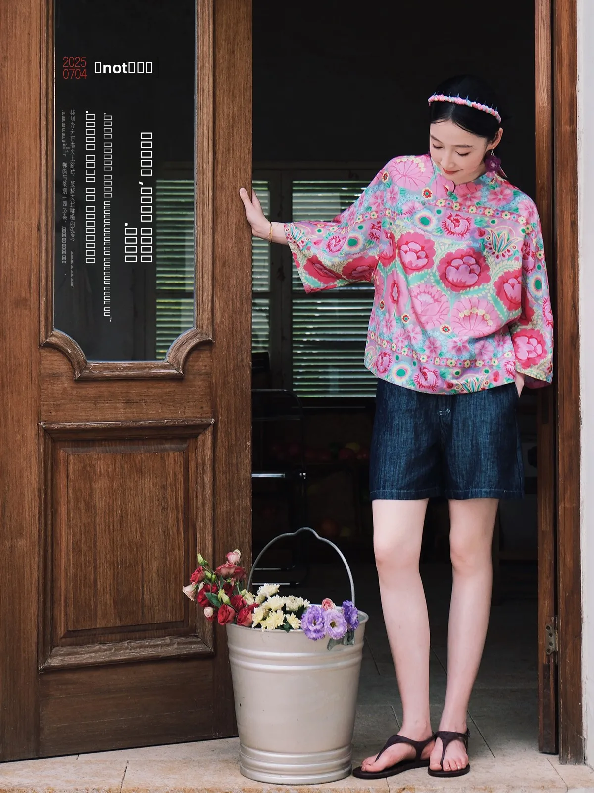 

Новая китайская женская шелковая блузка с коротким рукавом, воротником-стойкой и принтом, прямого кроя, в художественном стиле, летний модный дизайн