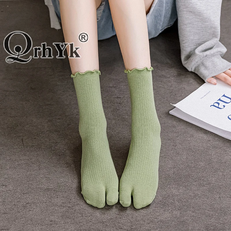 1Pair New High Quality Combed Cotton Split Toe Socks Unisex Simple Comfortable Two-Toed Socks Harajuku Men Women\'s Tabi Socks