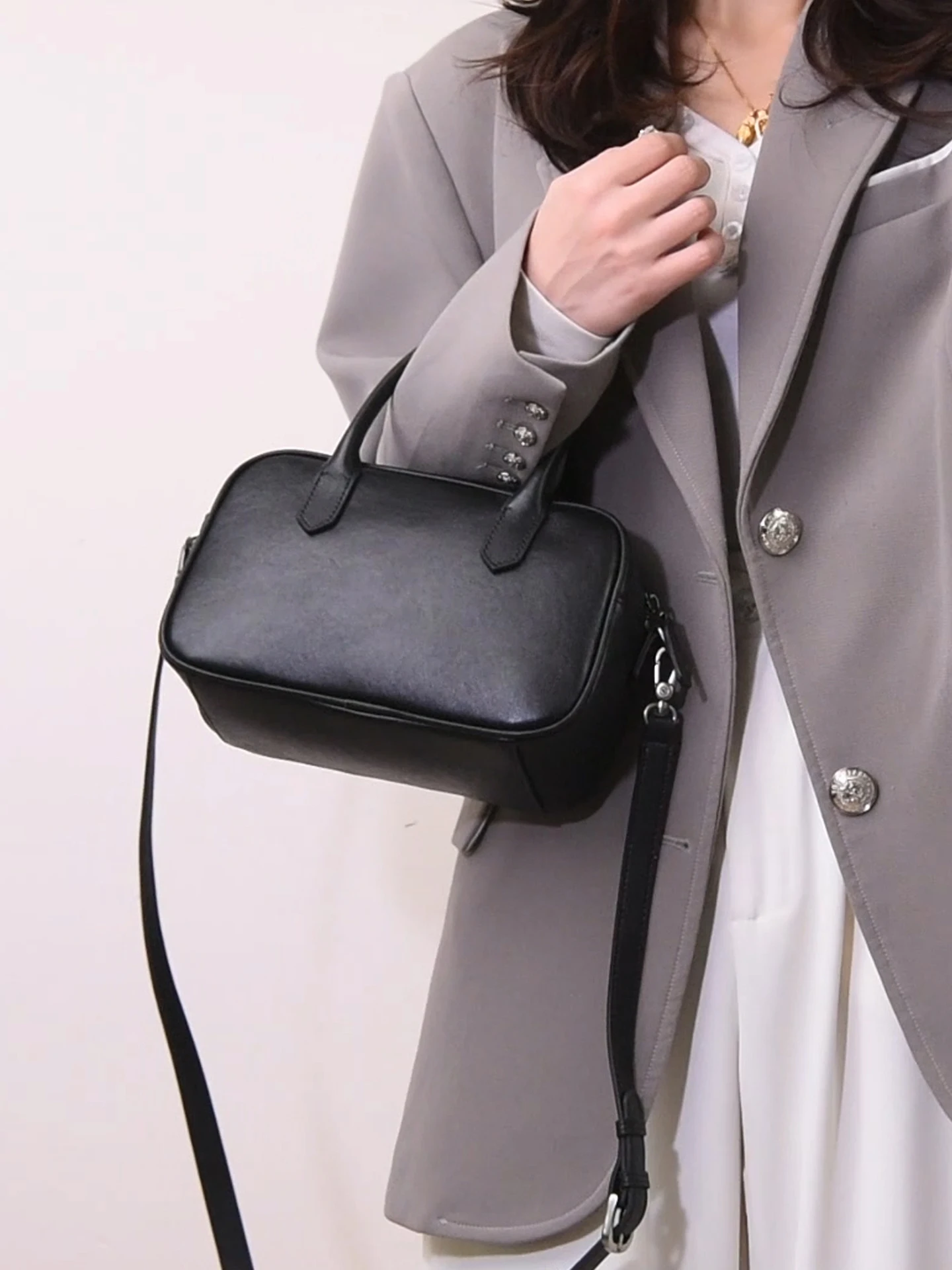 

Woman bags Genuine Leather Elegant Mini Shoulder Bag Female Handbag Trendy Travel Lady Purse Female bags