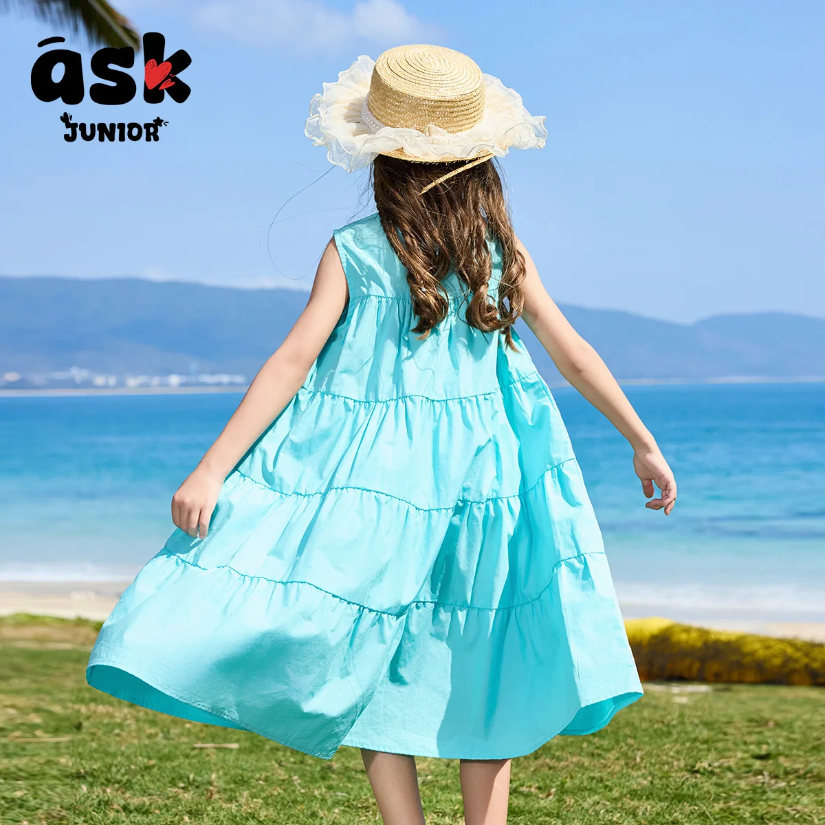 اسأل فستانًا طويلًا بدون أكمامًا للفتيات الصغيرات بلون سادة على شكل كعكة #3