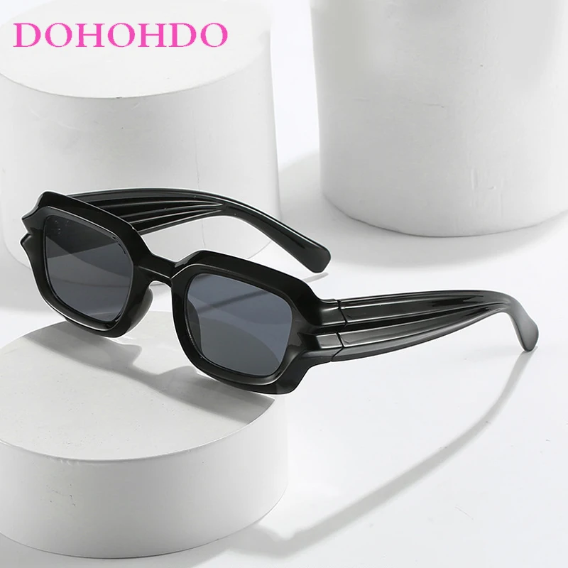 

Square Sunglasses Women And Men Vintage Luxury Brand Designer Hip Hop Shades Unisex Fashion Outdoors Travel Party Eyewear UV400