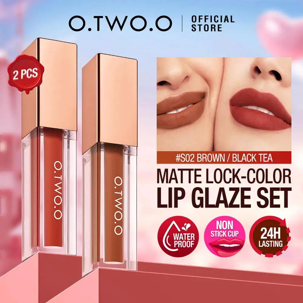 Hot O.TWO.O Rossetto liquido a 3 colori Finitura opaca Lucidalabbra setoso sexy Impermeabile a prova di bacio Smalto per labbra duraturo Tinta per labbra Cosmetico