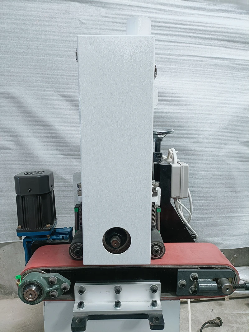 

Automatic High Quality Flat Sander Plate Metal Sheet Polishing Finishing Buffing Machine