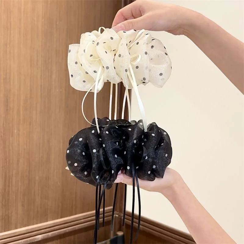 

Korean Polka Dot Cloud Bubble Hair Claw for Women 2026 New Advanced Sense Updo Shark Clip Temperament Elegant Hair Clasp