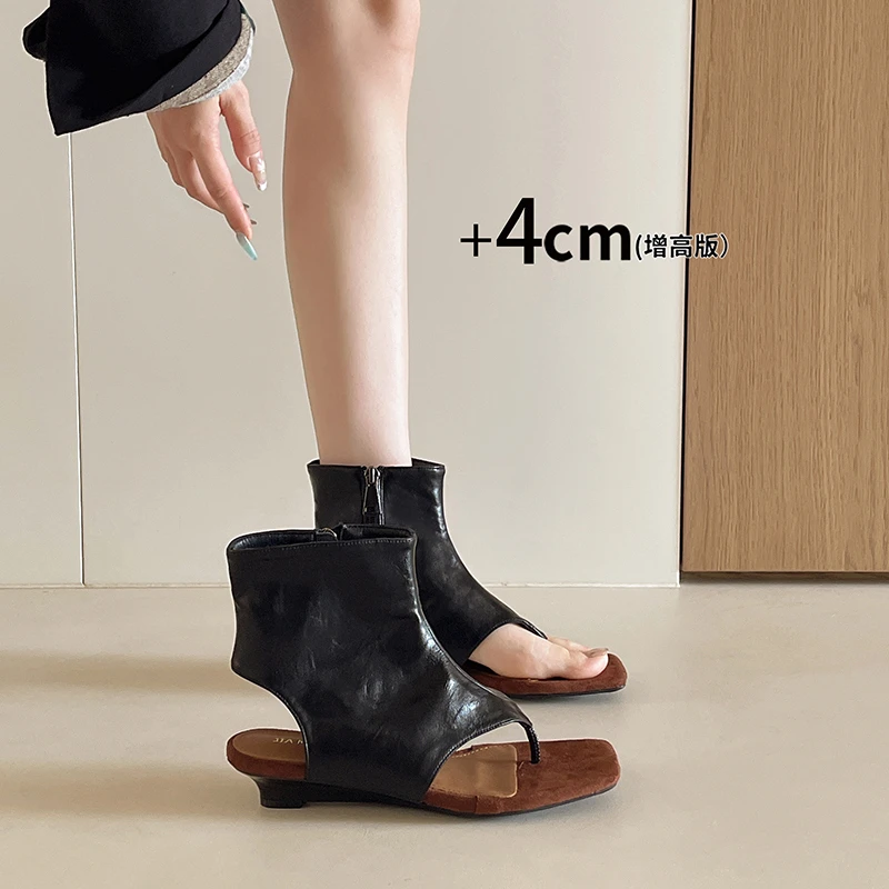 2026 Women's Summer Square Head Fish Mouth V-shaped Mouth Sleeve Cool Boots European and American Niche Stage Walking Shoes