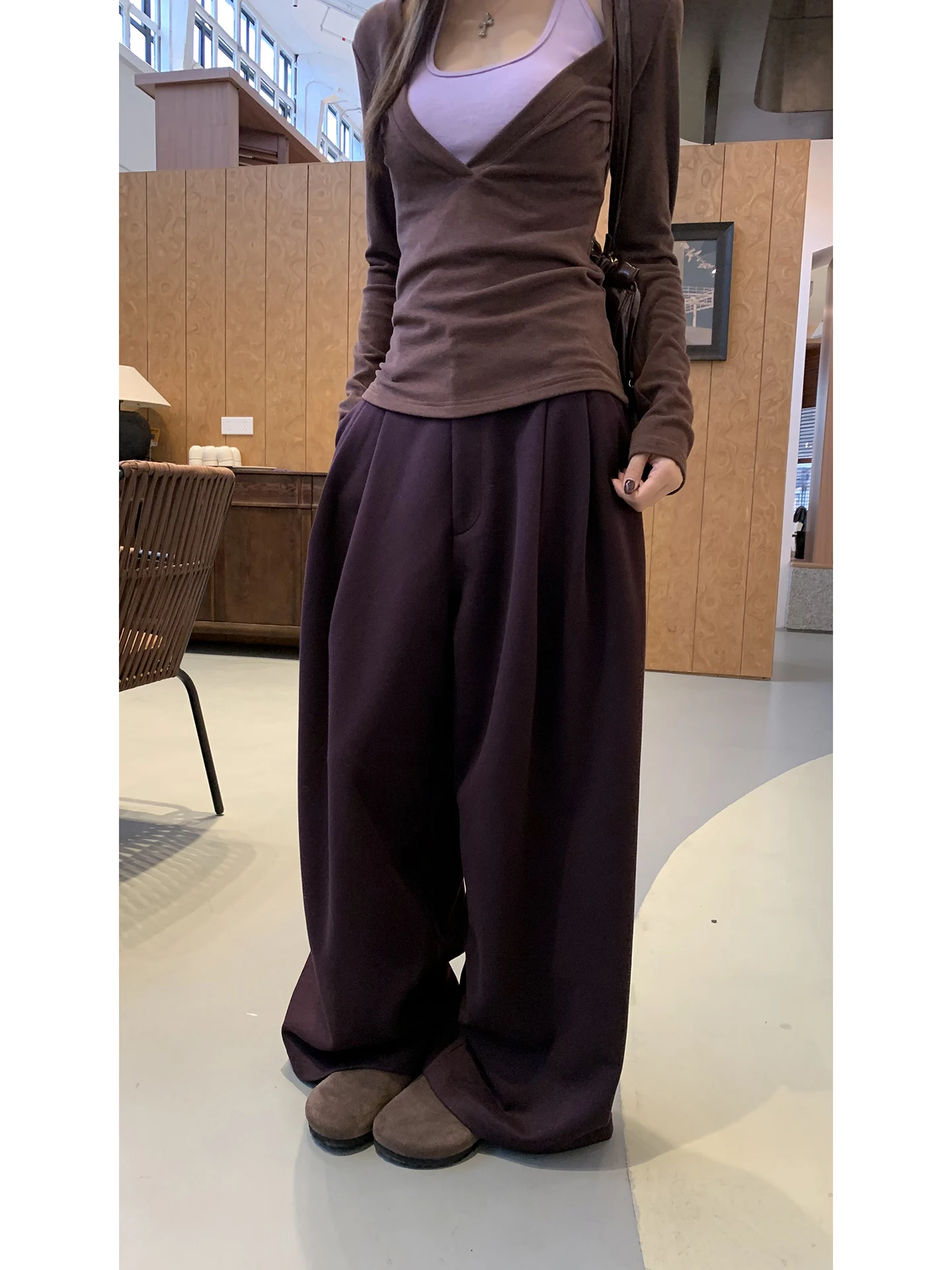 Calças Largas Casuais Roxas Únicas Moda Fena 2025 Novas Calças de Inverno de Cintura Baixa Tubo Reto em Fibra de Poliéster