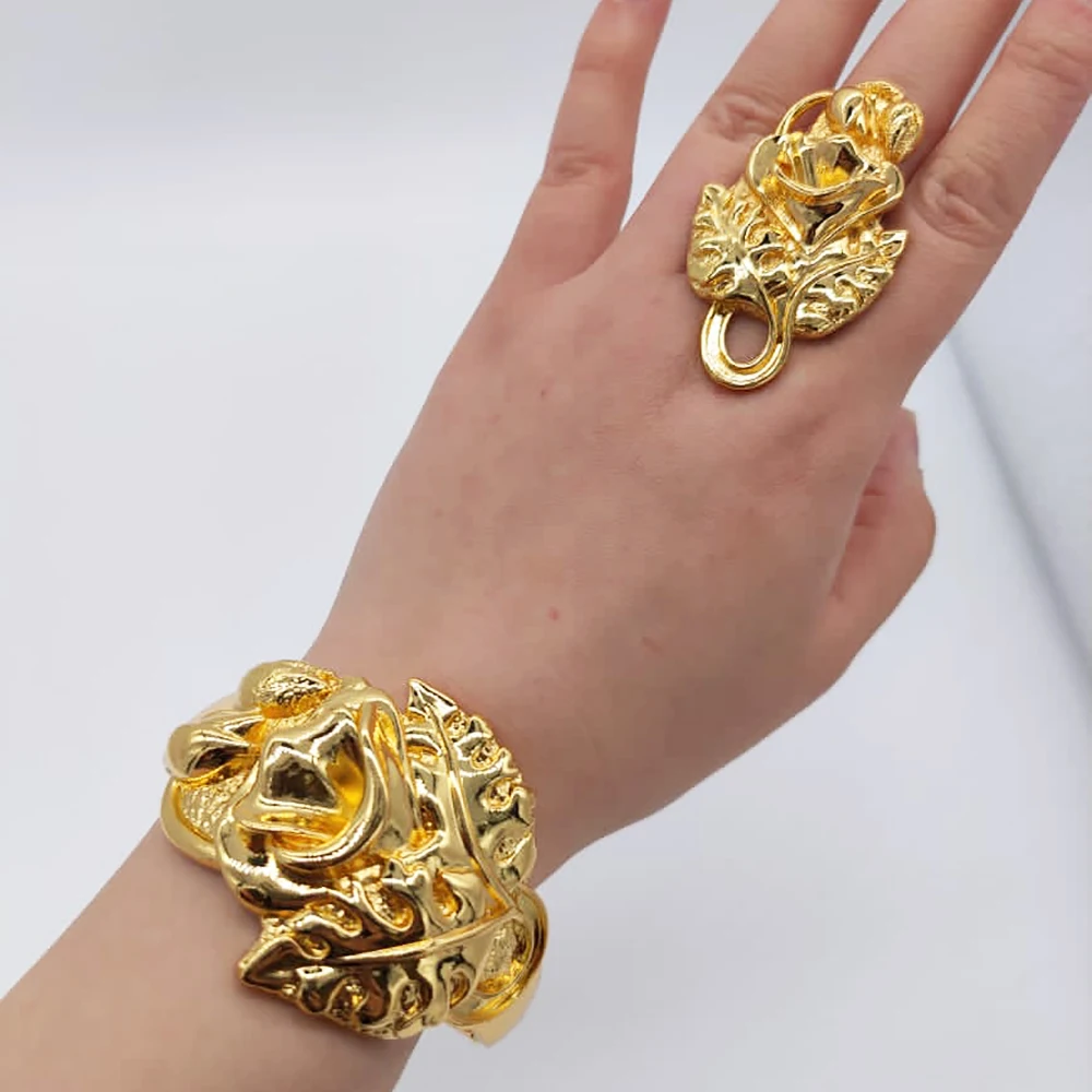 Luxus 18 Karat vergoldet Armband Ringe Kupfer Schmuck-Set Party Frauen verstellbare Ringe Blume exquisite Armreif Hochzeit 2023 neu – Detail 9