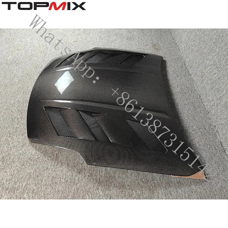 

Suitable 350Z Z33 2002-2008 High-Quality Lightweight Carbon Fiber Vented Hood