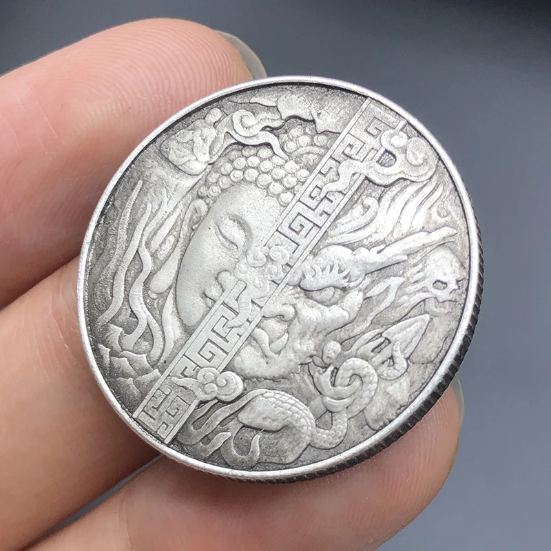 Chinese One Thought on Buddha and Demons Feng Shui Lucky Gold/Silver/Antique Coin Loong Absorbs Water Commemorative Medal Amulet