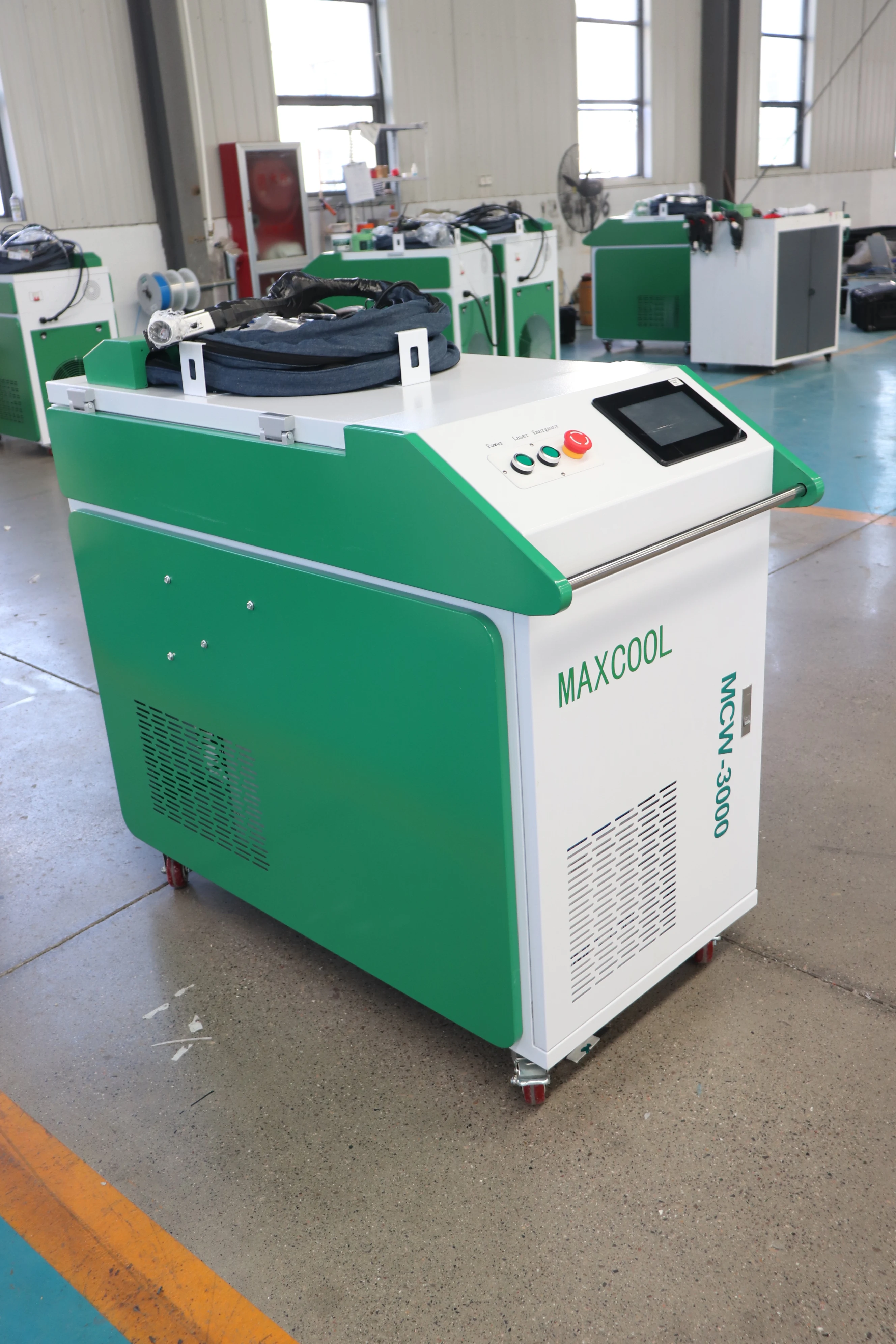 1500w 3000w Laser Cleaning Machine 3 in One Laser Machine for Welding Cutting Cleaning Spot Laser Welding Machine Automatic