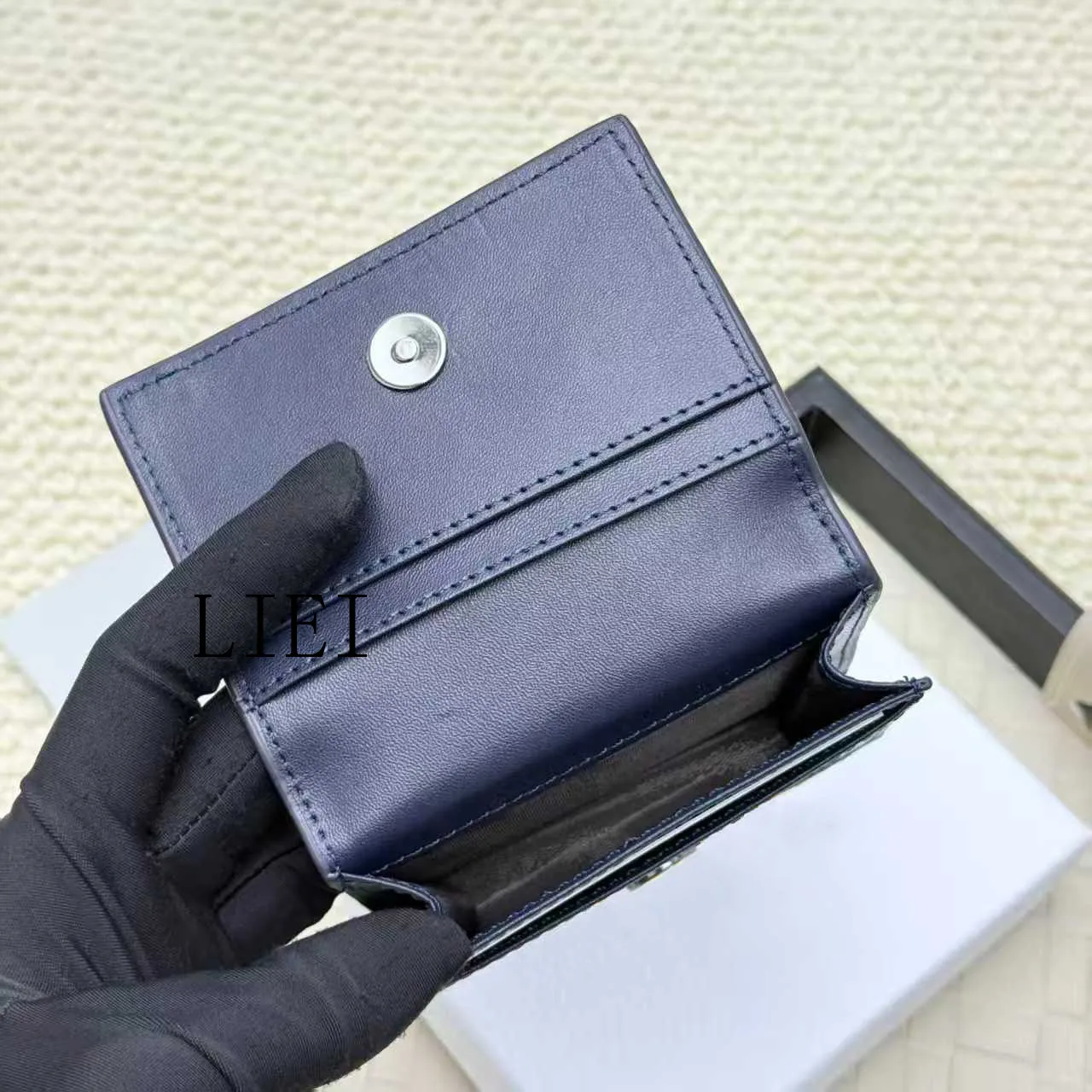 Compact Luxury Design Wallets for Women Multi-Function Card Holder PU Leather Female Small Card Bag Short Women's Purse box 4