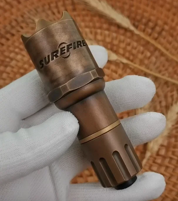 Used EDC 3P Bronze Flashlight Navy Copper 3P Flashlight 26.5 Lamp Cup Outdoor Tools Torch Lamp decompression toy