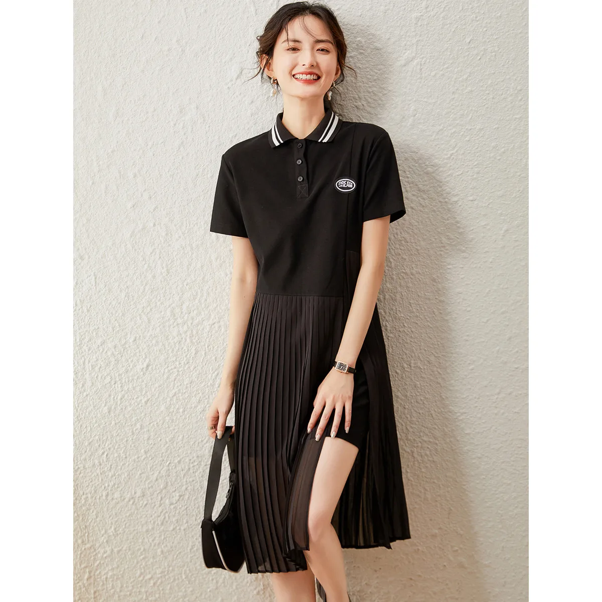 

LOUISYAO Preppy Style Pleated Patchwork Polo Dress Women 2026 Summer Fashion Youthful Sporty Short Sleeve Casual Mini Dress