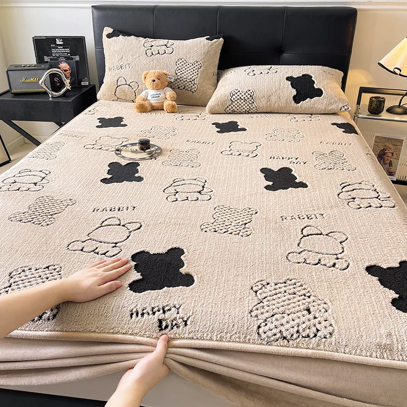 1 Pc Bear Print Warmth Fitted Bed Sheet Winter Soft Thick Queen Mattress Cover Mattress Topper Protector Cover Double Bedsheet