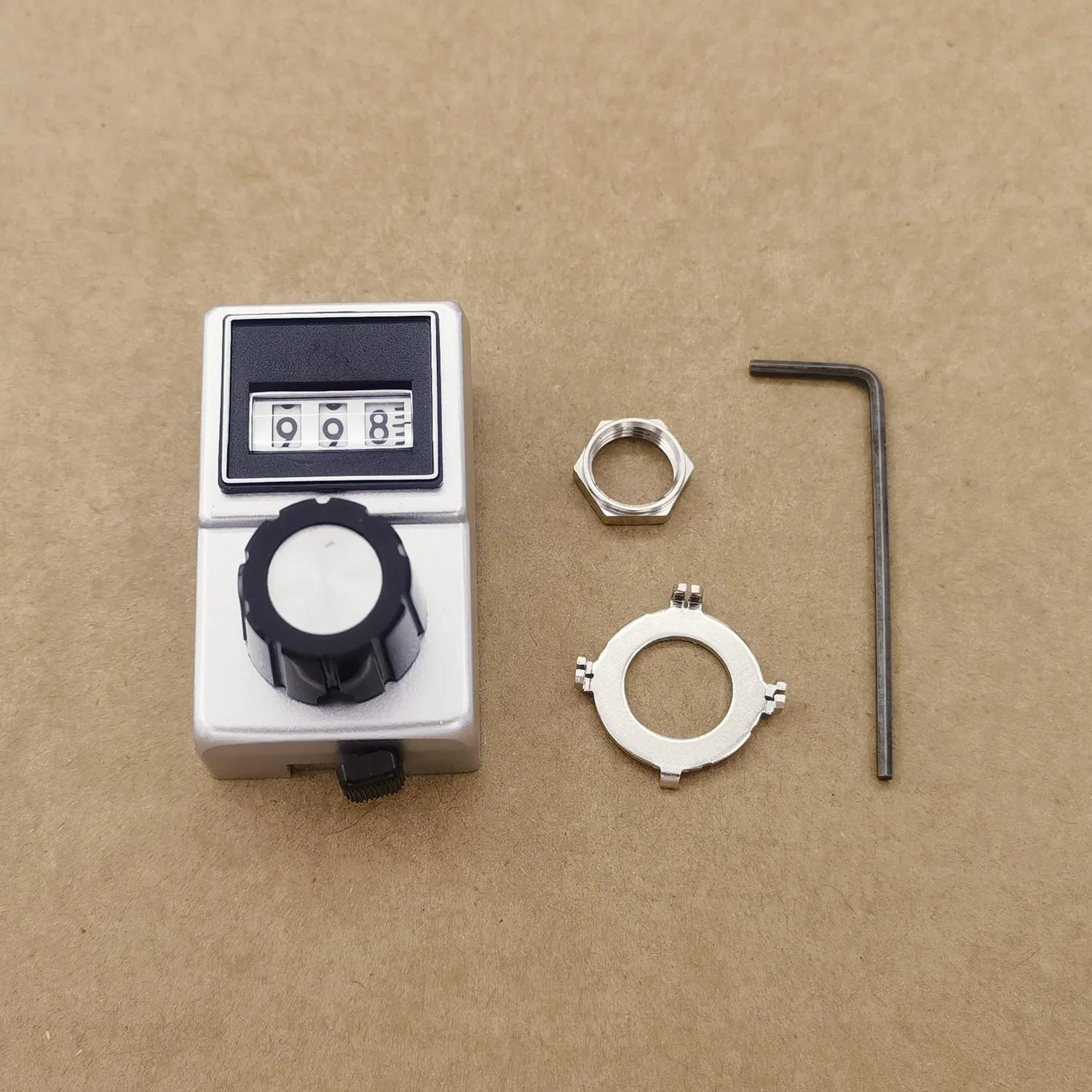 

Original new 100% multi ring potentiometer digital knob DB10-26B 3-position digit knob switch