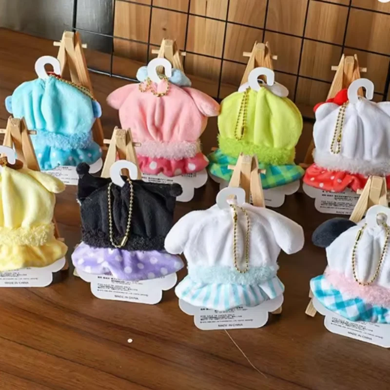 ชุดคอสเพลย์ตุ๊กตา Labubu ขนาด 15-17 ซม. ใหม่ล่าสุด ชุดตุ๊กตาอนิเมะ Stitch ตุ๊กตาผ้าพลัฌ Kuromi Pompompurin เสื้อคลุมเปลี่ยนได้ ชุดการ์ตูนน่ารัก ของขวัญ