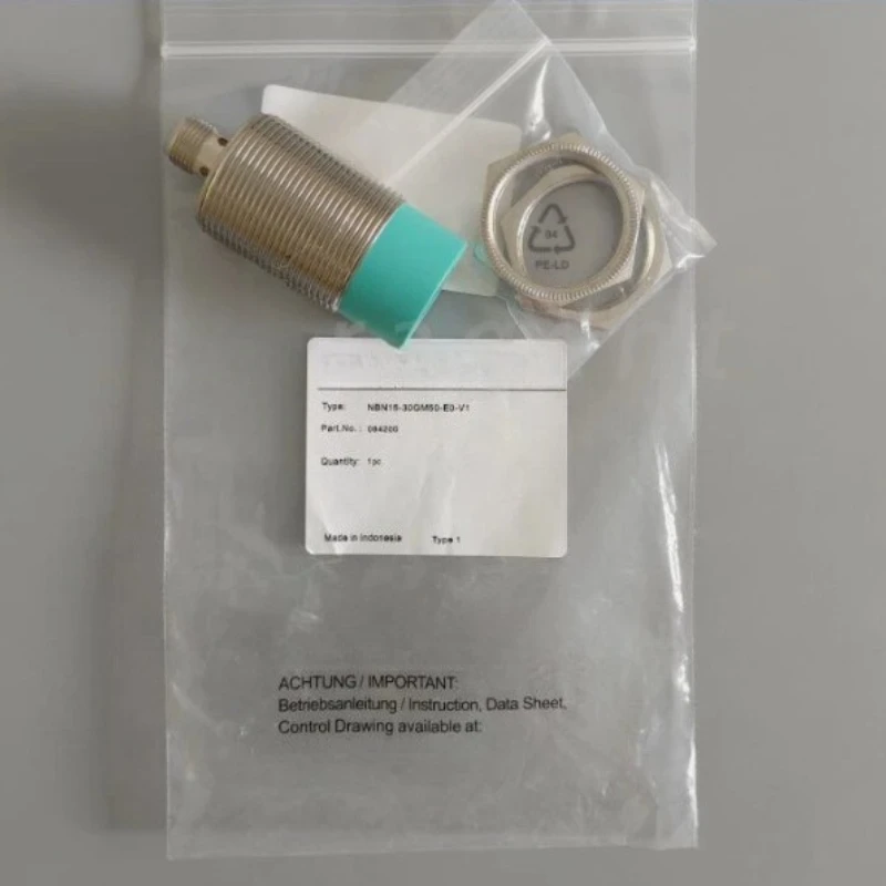 

Brand New Original NBN15-30GM50-E0-V1 proximity switch plug-in DC normally open Fast Shipping