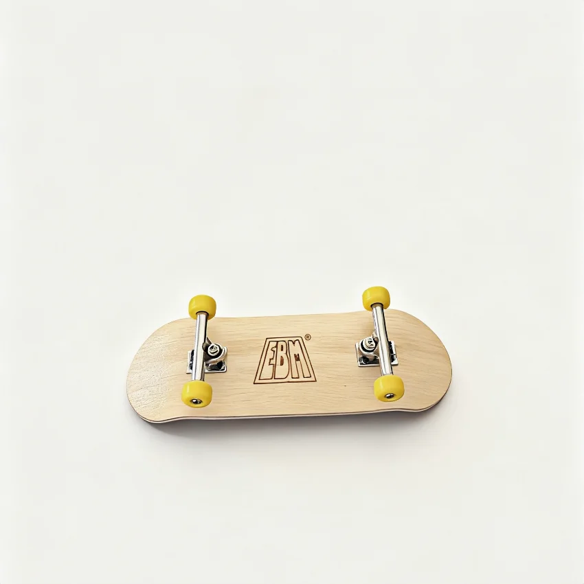 Kit completo professionale per skateboard da dito con strumenti Mini tastiera in legno per scrivania Bambini Adulti Giocattoli fantastici antistress
