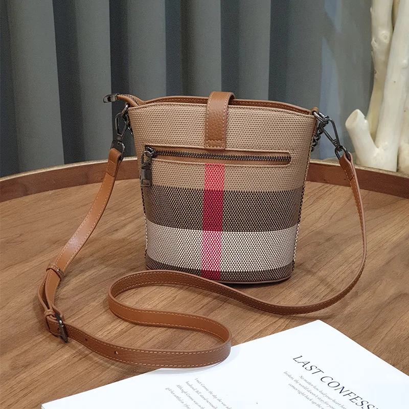 New 2024 Luxury Plaid Shoulder Bag Mini Chain Lock Women's Handbag Designer High Quality Canvas Genuine Leather Crossbody Bucket