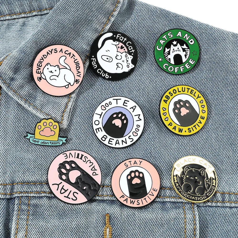 Kitten Brooch Cute Cartoon Enamel Craft Metal Badge Accessories Wholesale Brooches for Clothing Cap Pins and Badges Backpack Pin