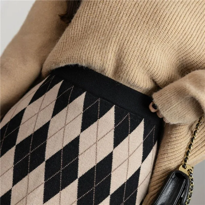 Autumn and Winter Women's High Waist Elastic Patchwork Printing Geometric Knitted Slim Fashion Casual Elegant Commuting Skirts