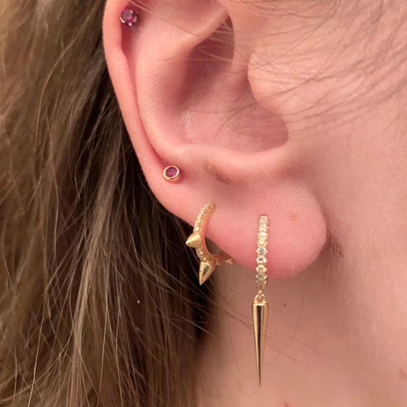 925 Sterling Silver Needle Metal Rivet Pendnat Hoop Earrings For Women Punk Hip Hop Personality Crystal Earrings Fashion Jewelry