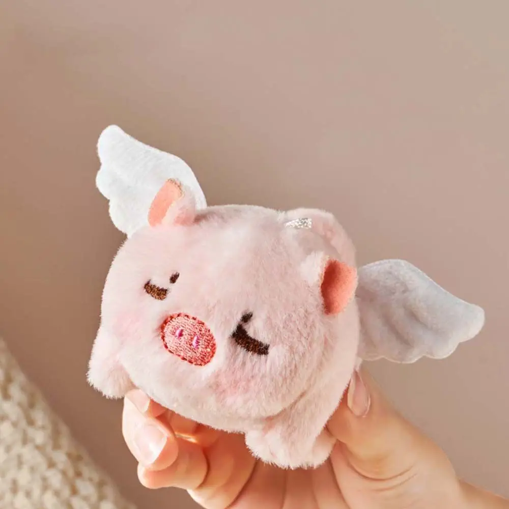 Birthday Gifts Stuffed Animals Backpack Accessory Shaking Tail Plush Key chain Angel Big Toy Cartoon Plush Doll Flying Pig Toy