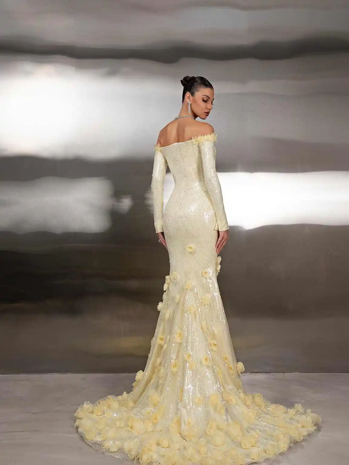 فساتين سهرة مذهلة بحورية البحر مطرزة بدون أكتاف سويب تراين فساتين حفلات زهور ثلاثية الأبعاد لحفلات المشاهير حسب الطلب