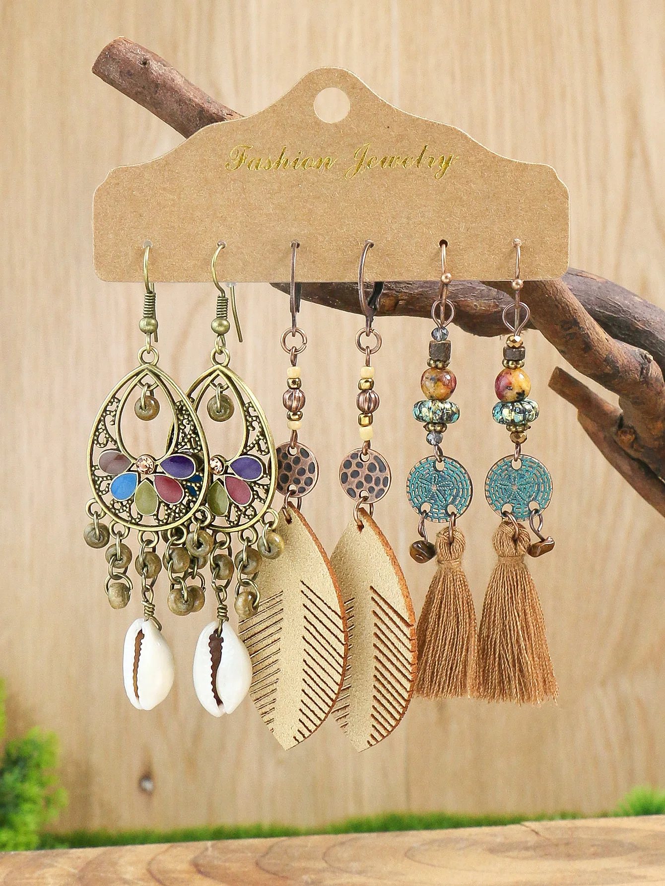 Ethnic Style Antique Alloy Earring Retro Hollow Earrings Bohemian Tassel Leaf Heart Shaped Pendant Accessories