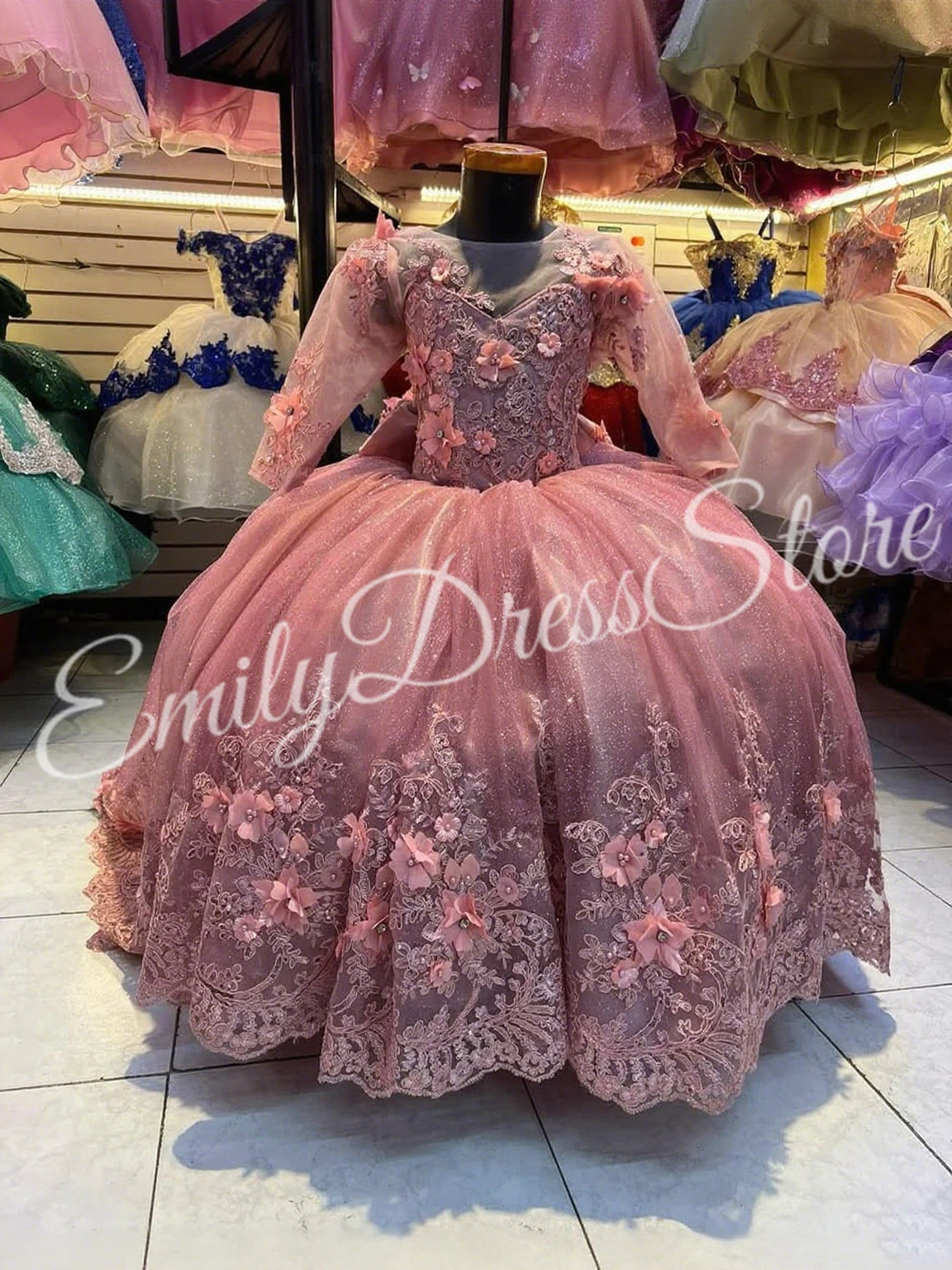 

Customized Pink Tulle Flower Girl Dress For Wedding Applique Puffy With Tail Kids Birthday First Communion Party Ball Gowns
