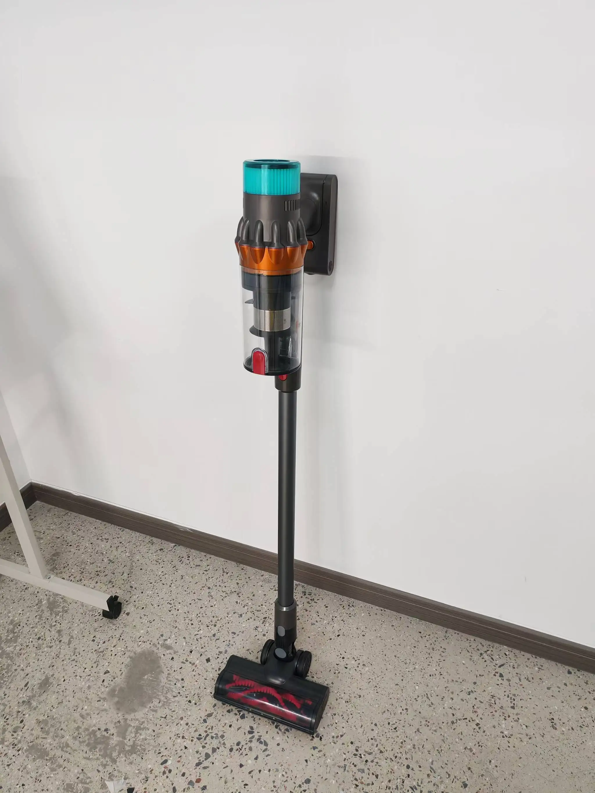 Multi-applicazione Miglior aspirapolvere domestico Senza sacco Funzione asciutto e bagnato Lingua operatoria tedesca Batteria senza spazzole