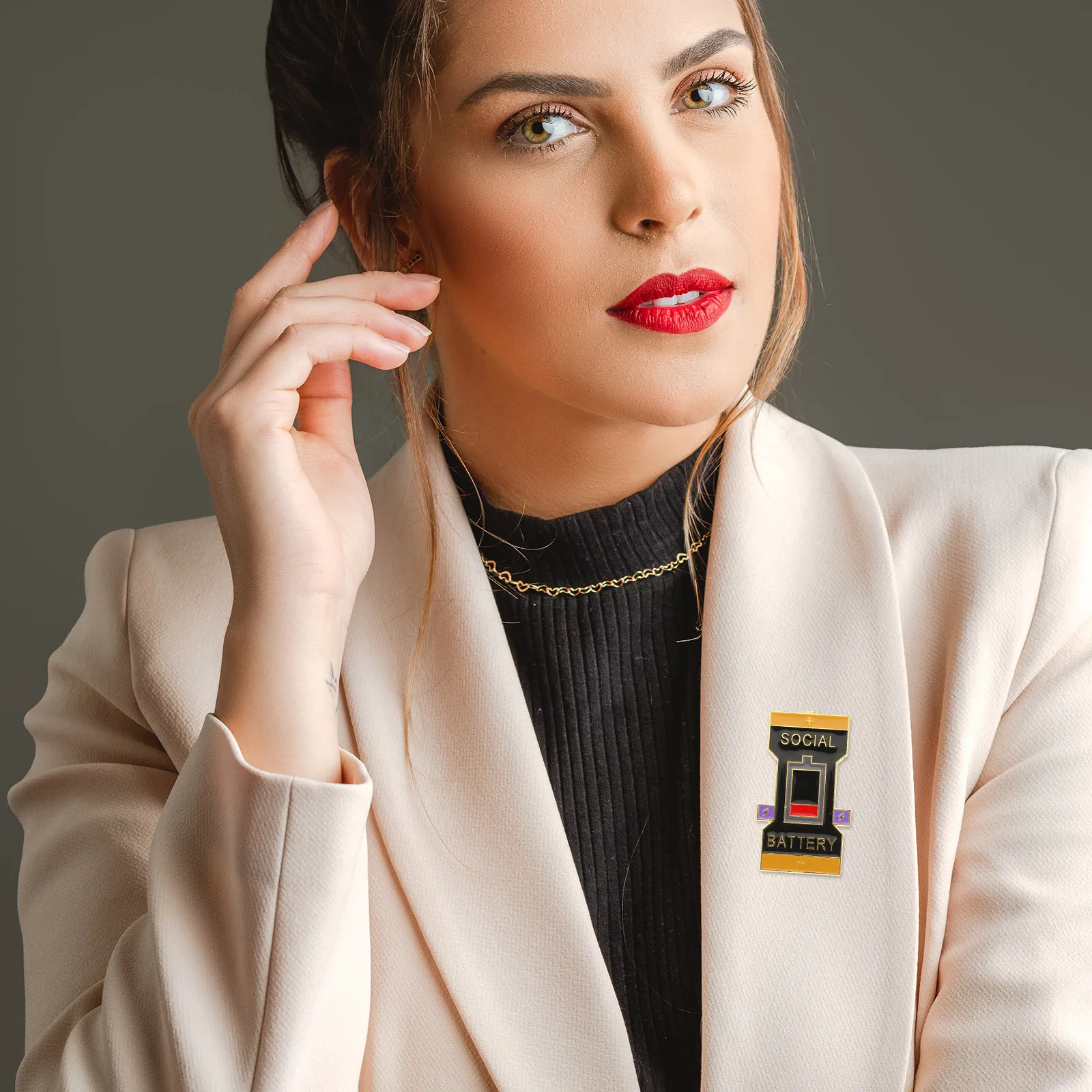 الإبداعية الاجتماعية المنزلق دبوس بروش معدني للملابس السترات فساتين شالات قفل آمن إغلاق دبابيس رمز أنيقة