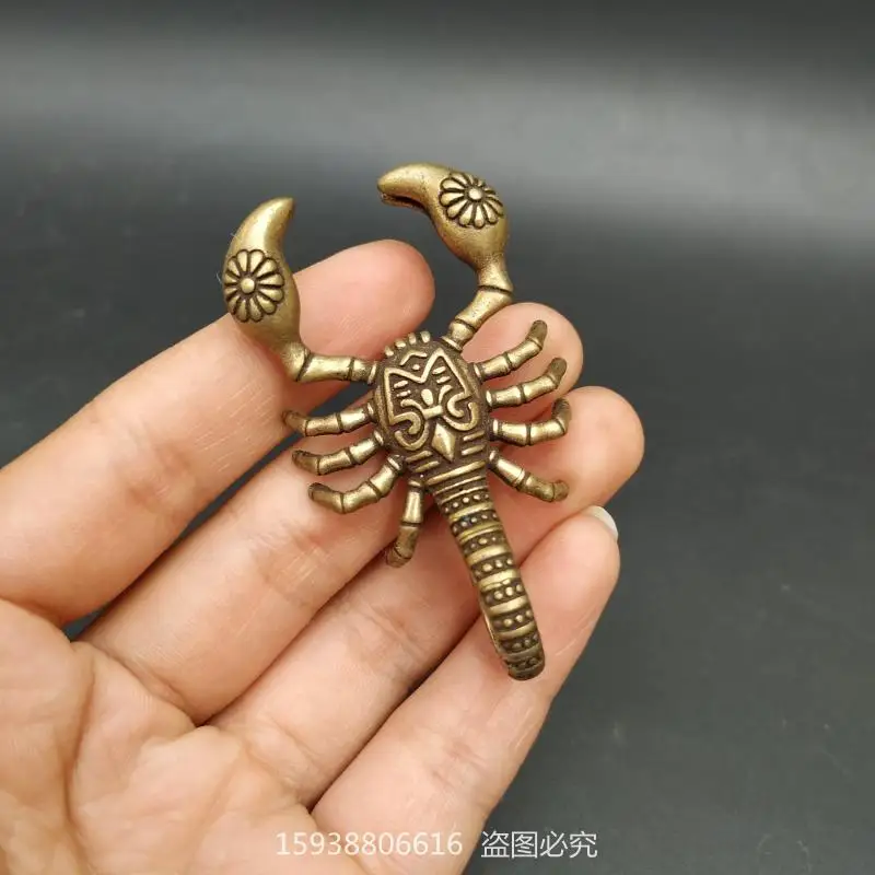 Retro patina solid brass pure copper Scorpion Poison Scorpion animal copper pendant mini ornaments