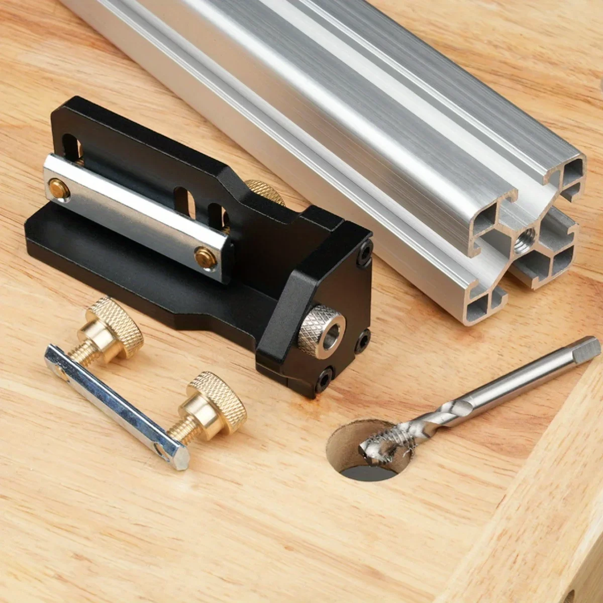 auxiliary-tool-manual-threading-diy-furniture-compact-manual-tapping-versatile-jig-locator-for-20-30-40-type-aluminum-profiles