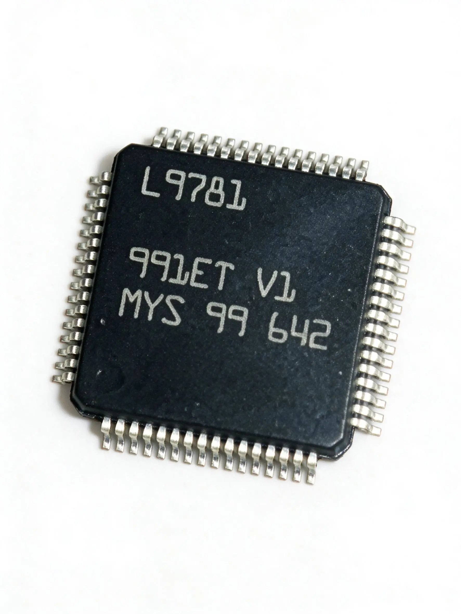 L9781 Price discounts Spot supply Ready Stock