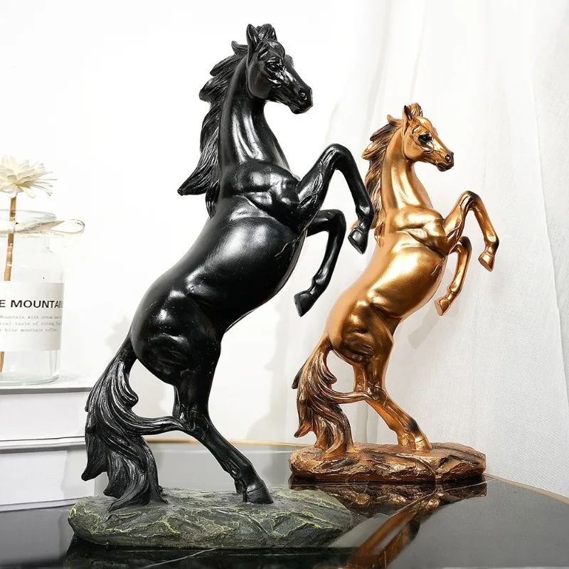

Horse Sculptures Decorate Animal Living Rooms, Wine Cabinets, Offices, Home Decor Sculptures, Resin Crafts, Gifts