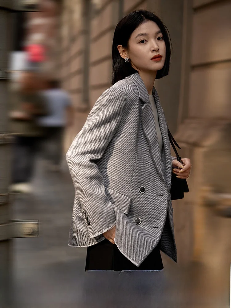 

Весенняя новинка: Женский шерстяной костюм-пиджак с длинными рукавами, двубортный, для офиса и повседневной носки, плотный, весенний.