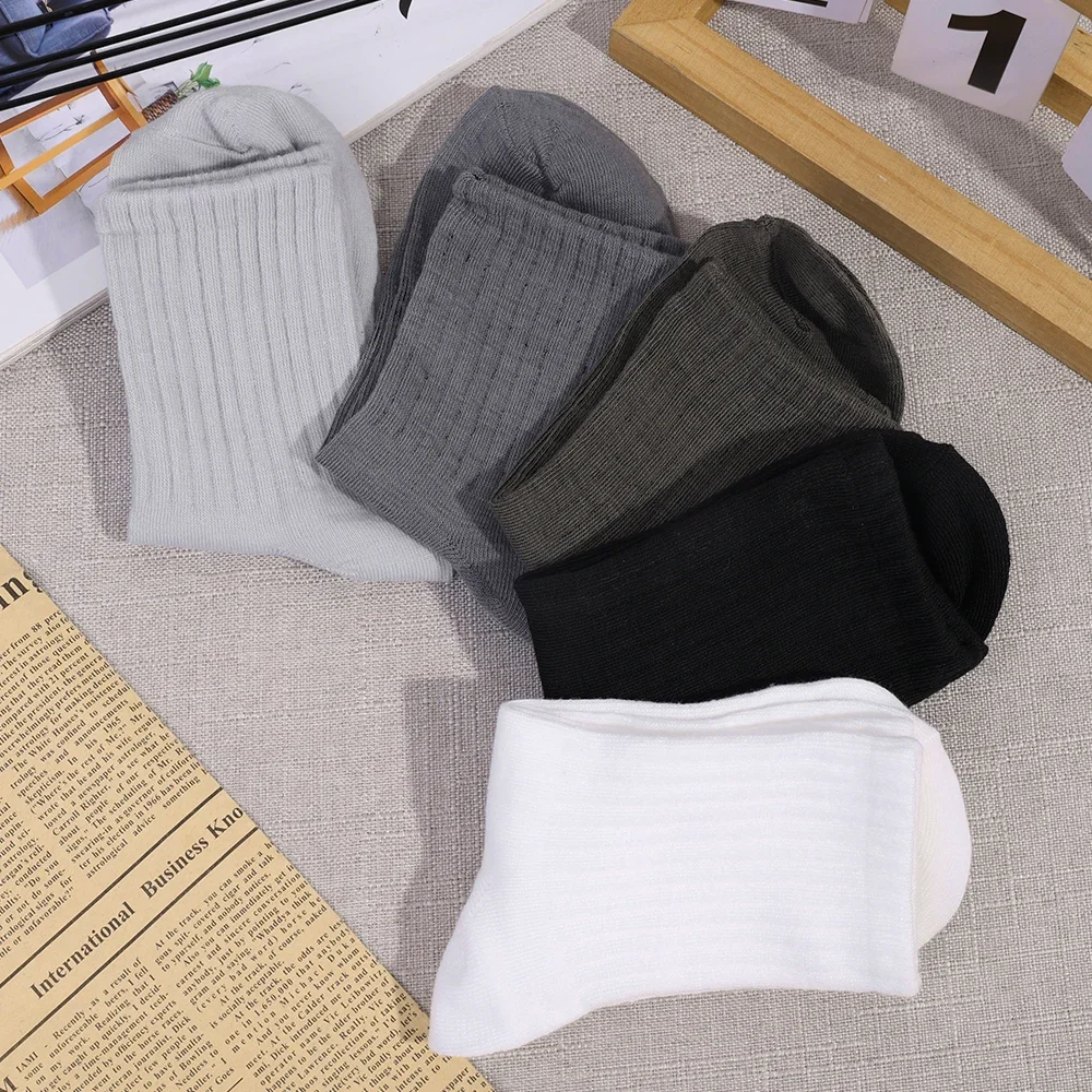 1/5pairsCotton Men\'s Socks Mid Tube Autumn Winter Knitted Warm Cold-proof Stocking Black and White Gray Simple Indoor Floor Sox