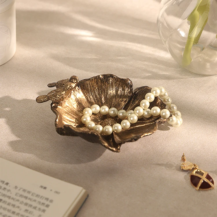 

Retro jewelry box, small stud earrings, earrings, jewelry storage plate, high-end and exquisite