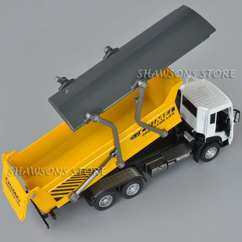 1:43 Scale Diecast Engineering Vehicle Model Toy Tipper Dump Truck Miniature Replica Pull Back With Sound & Light